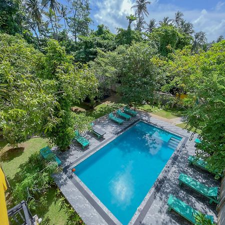 Easy Living Hotel Hikkaduwa Exterior photo