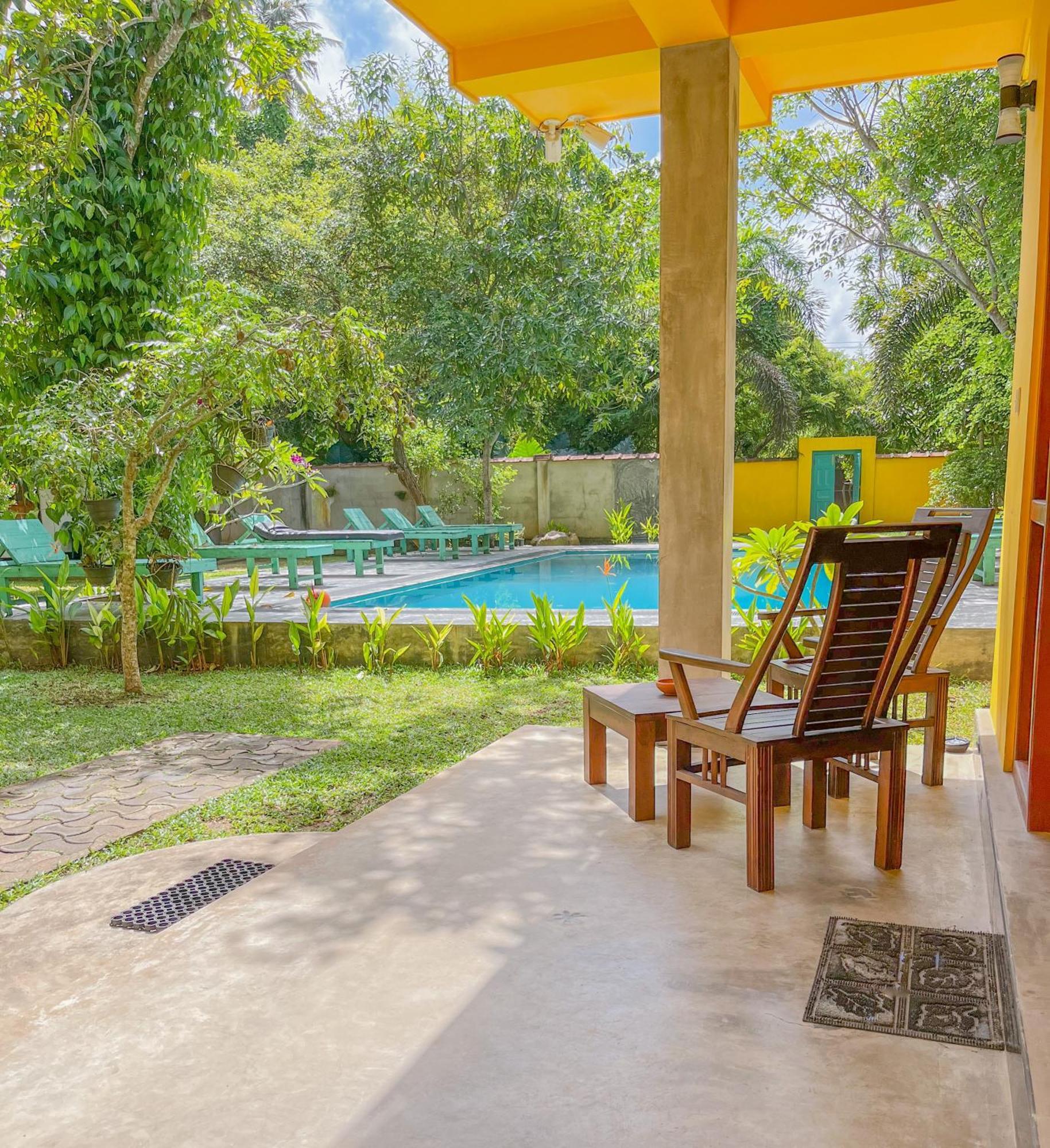 Easy Living Hotel Hikkaduwa Exterior photo